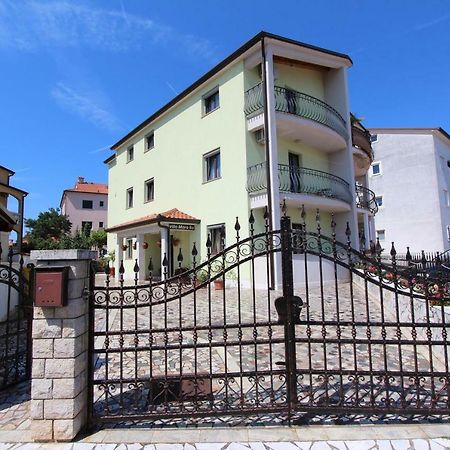 Apartments Villa Mara Rovinj Exteriör bild