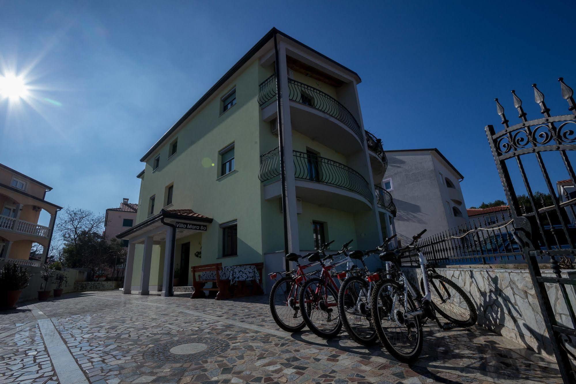 Apartments Villa Mara Rovinj Exteriör bild