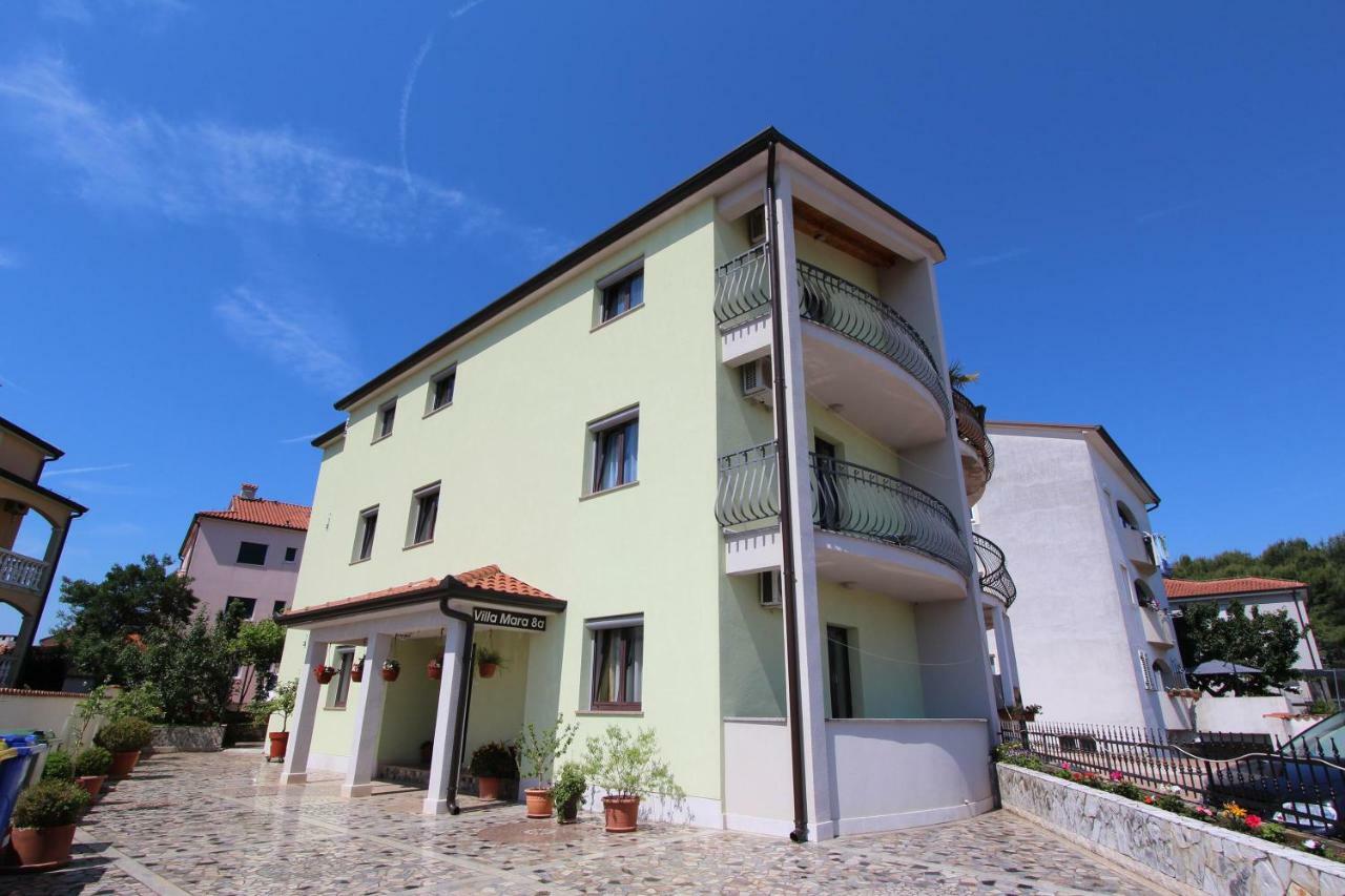 Apartments Villa Mara Rovinj Exteriör bild