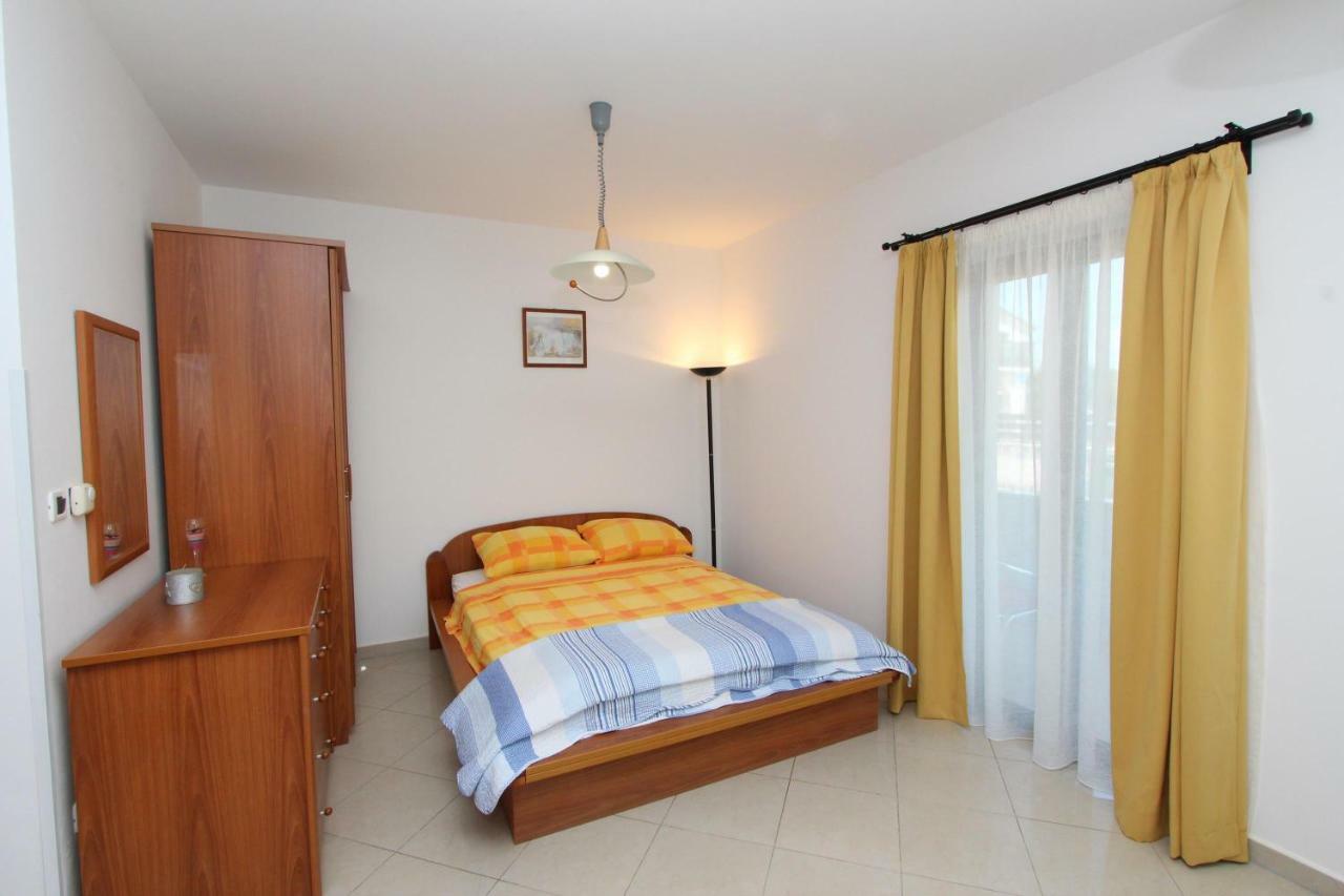 Apartments Villa Mara Rovinj Exteriör bild