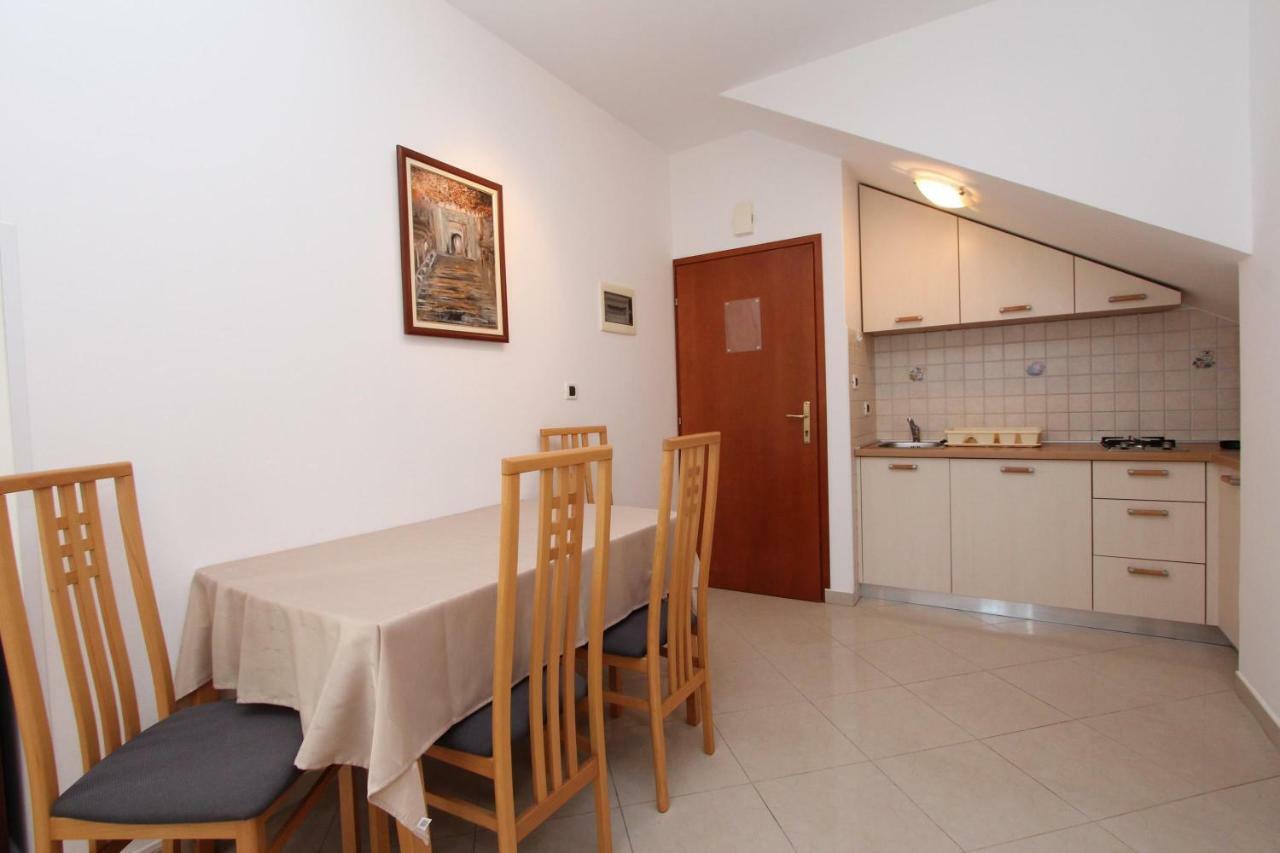Apartments Villa Mara Rovinj Exteriör bild