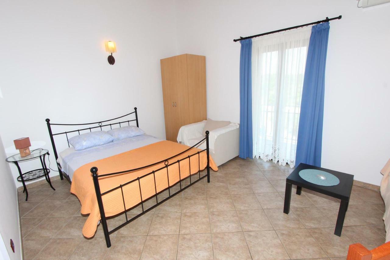 Apartments Villa Mara Rovinj Exteriör bild