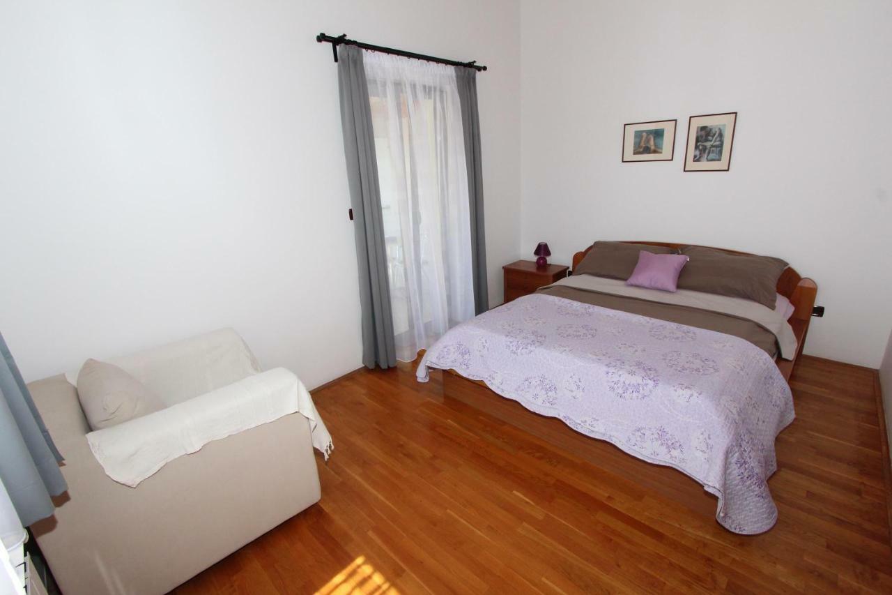 Apartments Villa Mara Rovinj Rum bild
