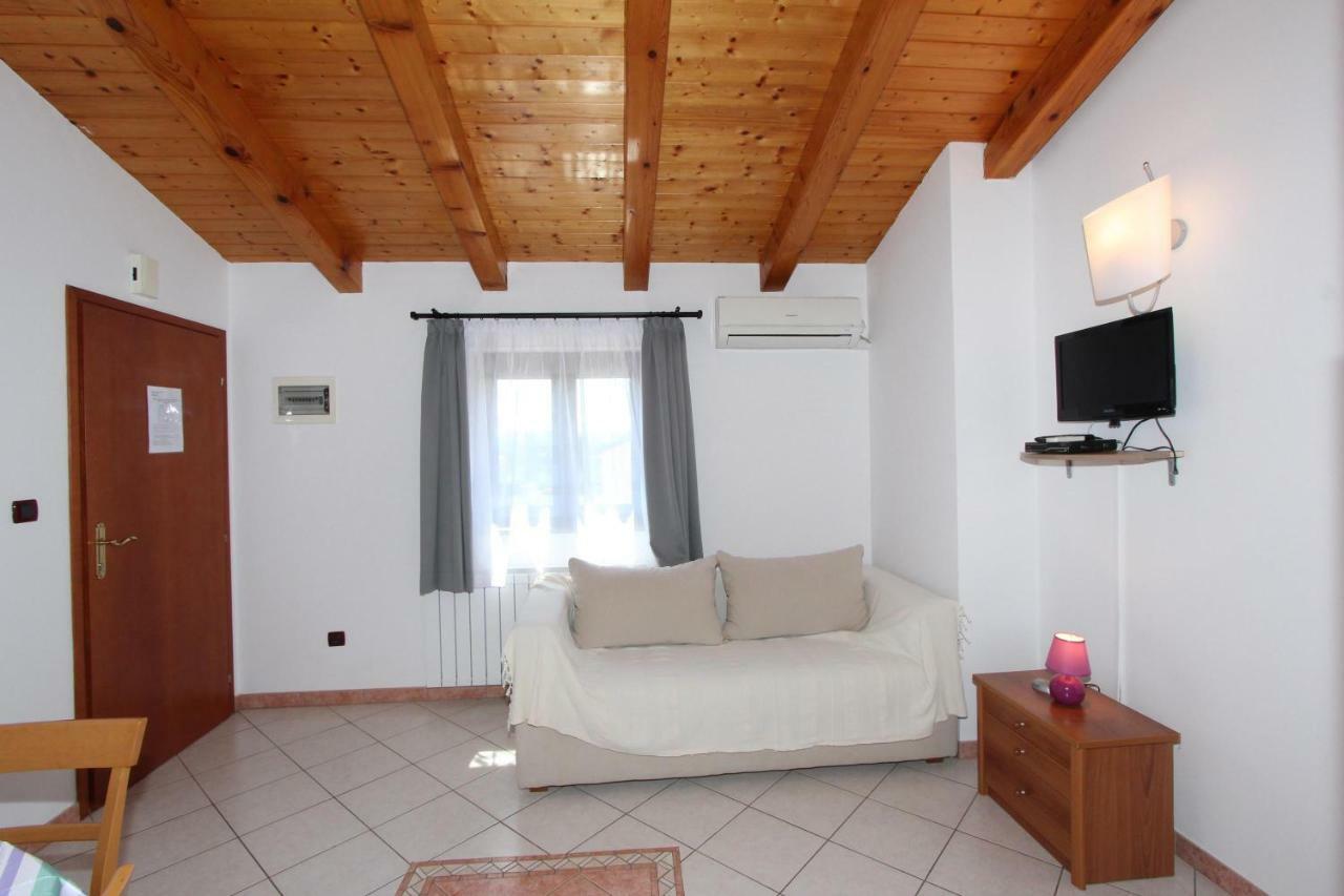 Apartments Villa Mara Rovinj Exteriör bild